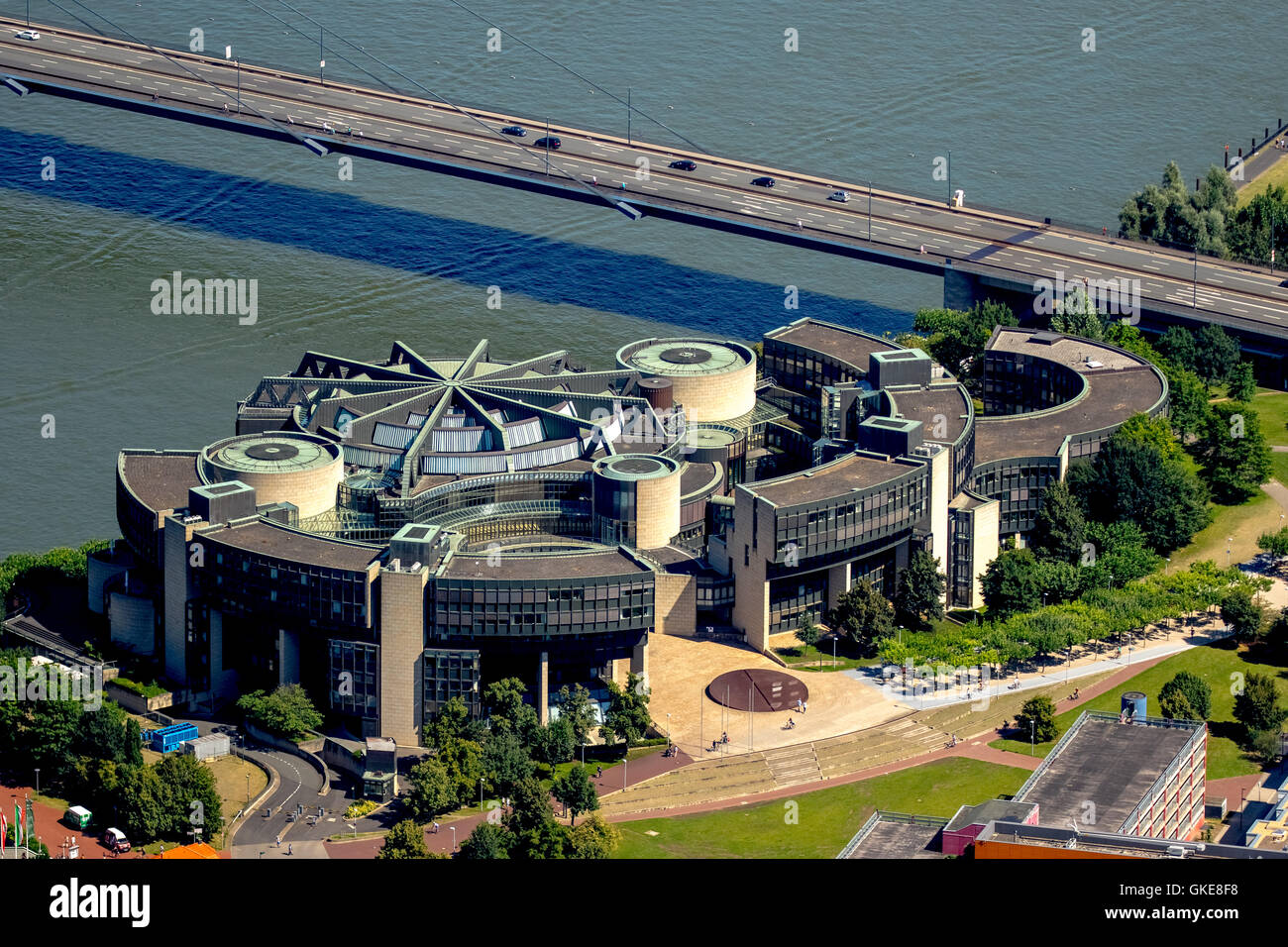 Luftaufnahme, Parlament Landtag NRW, Düsseldorf, Rheinland, Nordrhein-Westfalen, Deutschland, Europa, Luftaufnahme, Stockfoto