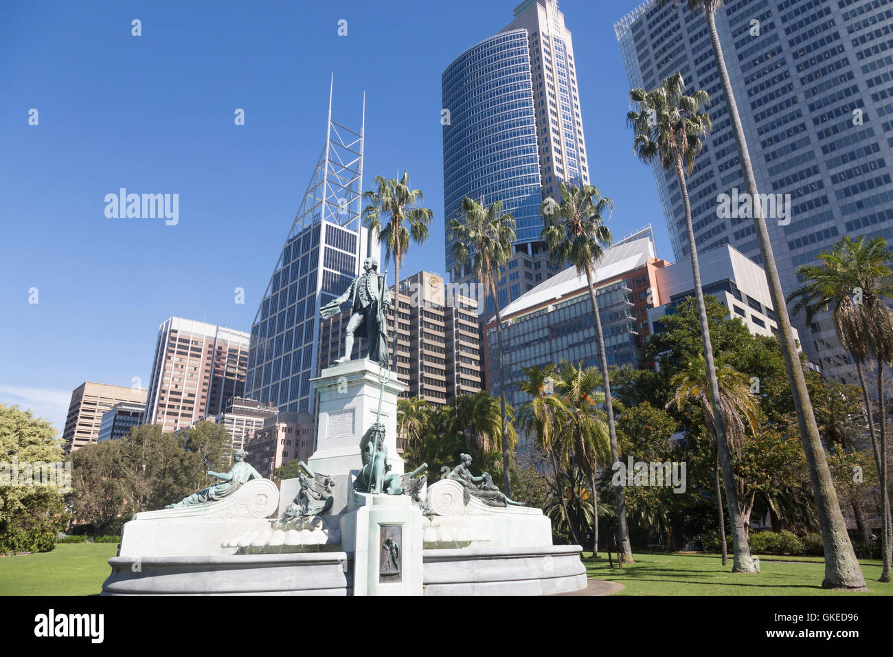 Sydney Royal Botanic Gardens und Statue von Achille Simonetti der erste Gouverneur Arthur Phillip, Stadtzentrum von Sydney, Australien Stockfoto