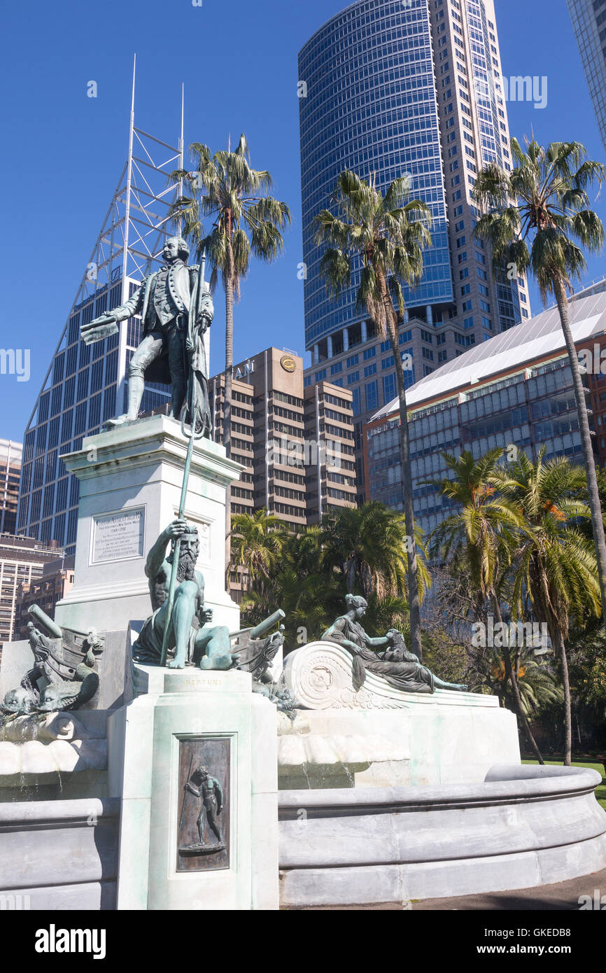 Botanic Gardens Sydney und Statue des ersten Gouverneur Arthur Phillip, Stadtzentrum von Sydney, Australien Stockfoto
