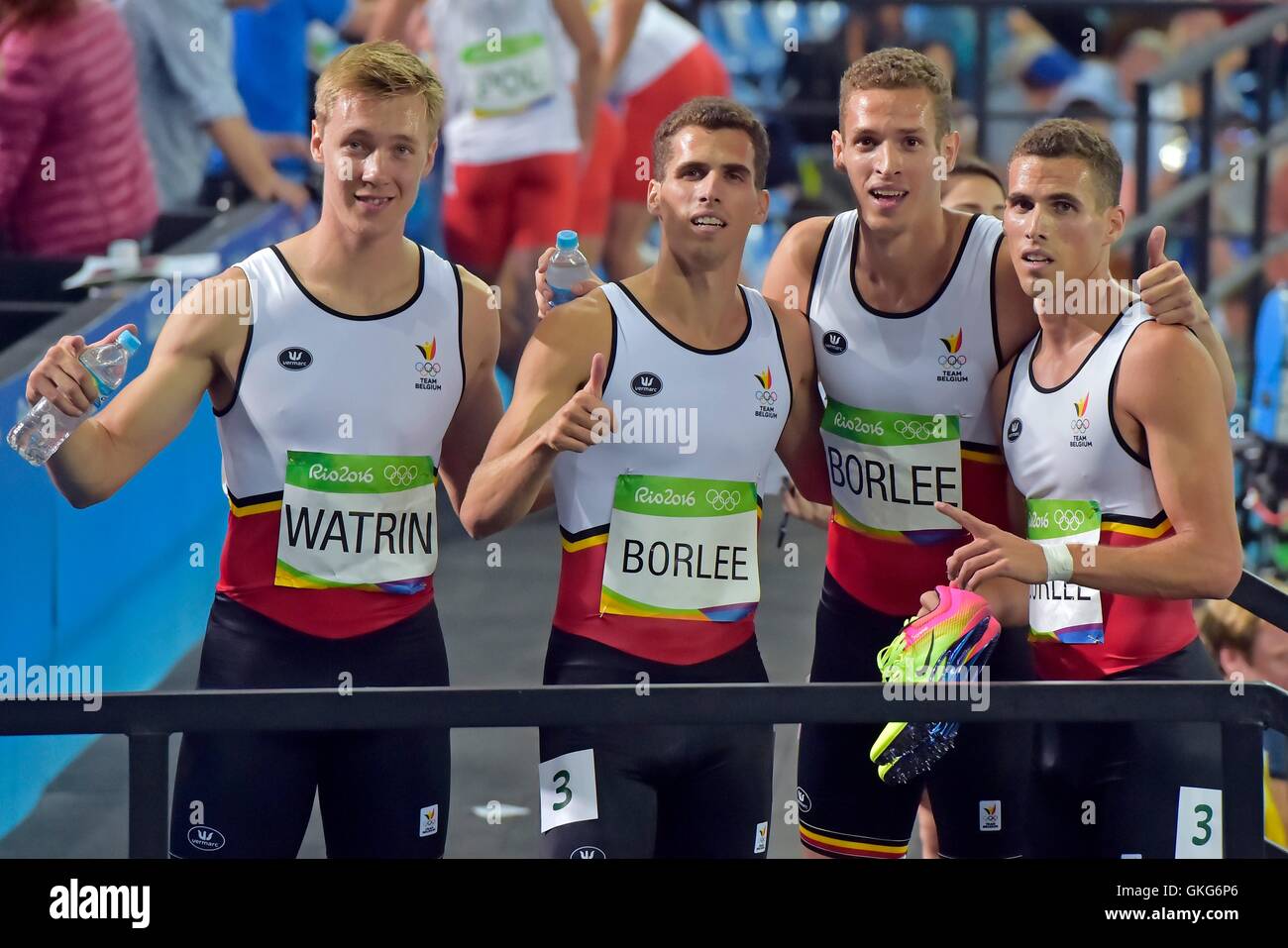 Rio De Janeiro, Brasilien. 19. August 2016. Borlee Dylan, Borlee Jonathan, Borlee Kevin und Watrin Julien von Belgien nach dem Ausführen der Leichtathletik Männer 4 x 400m Staffel Runde 1 - Hitze 2 Credit: Action Plus Sport/Alamy Live News Stockfoto