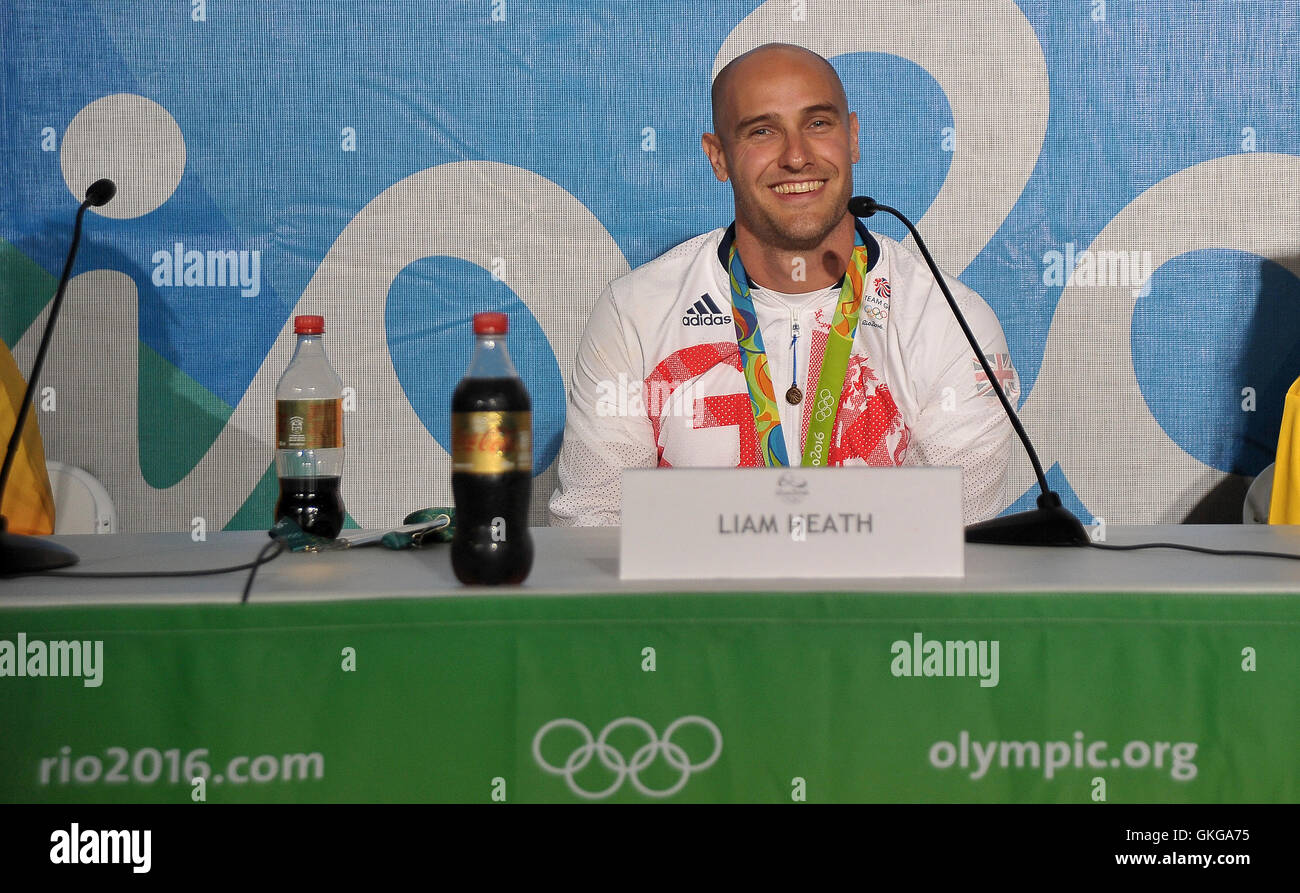 Rio De Janeiro. Brazilien. 20. August 2016. Liam Heath (GBR) Goldmedaillengewinner bei der Pressekonferenz ankommt. Kanu-Sprint. Lagoa Stadion. Rio De Janeiro. Brazilien. 20.08.2016. Bildnachweis: Sport In Bilder/Alamy Live-Nachrichten Stockfoto