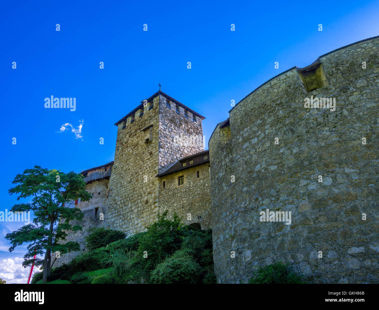 schloss-schloss-vaduz-f-rstentum-liechtenstein-europa-stockfotografie