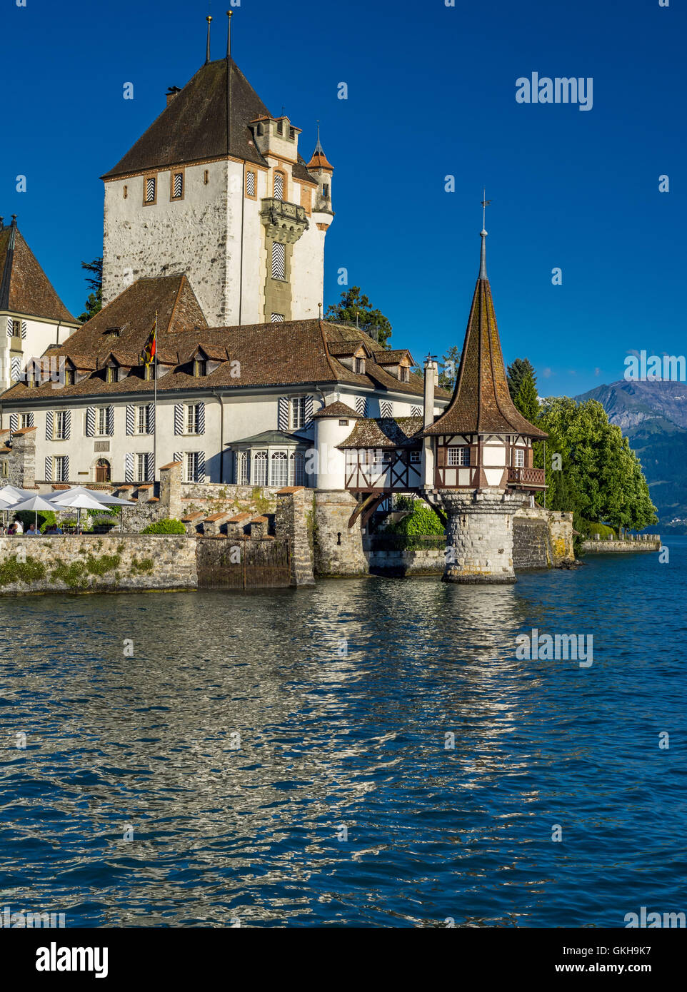 Schloss Oberhofen am Thunersee, Berner Oberland, Schweiz, Europa Stockfoto