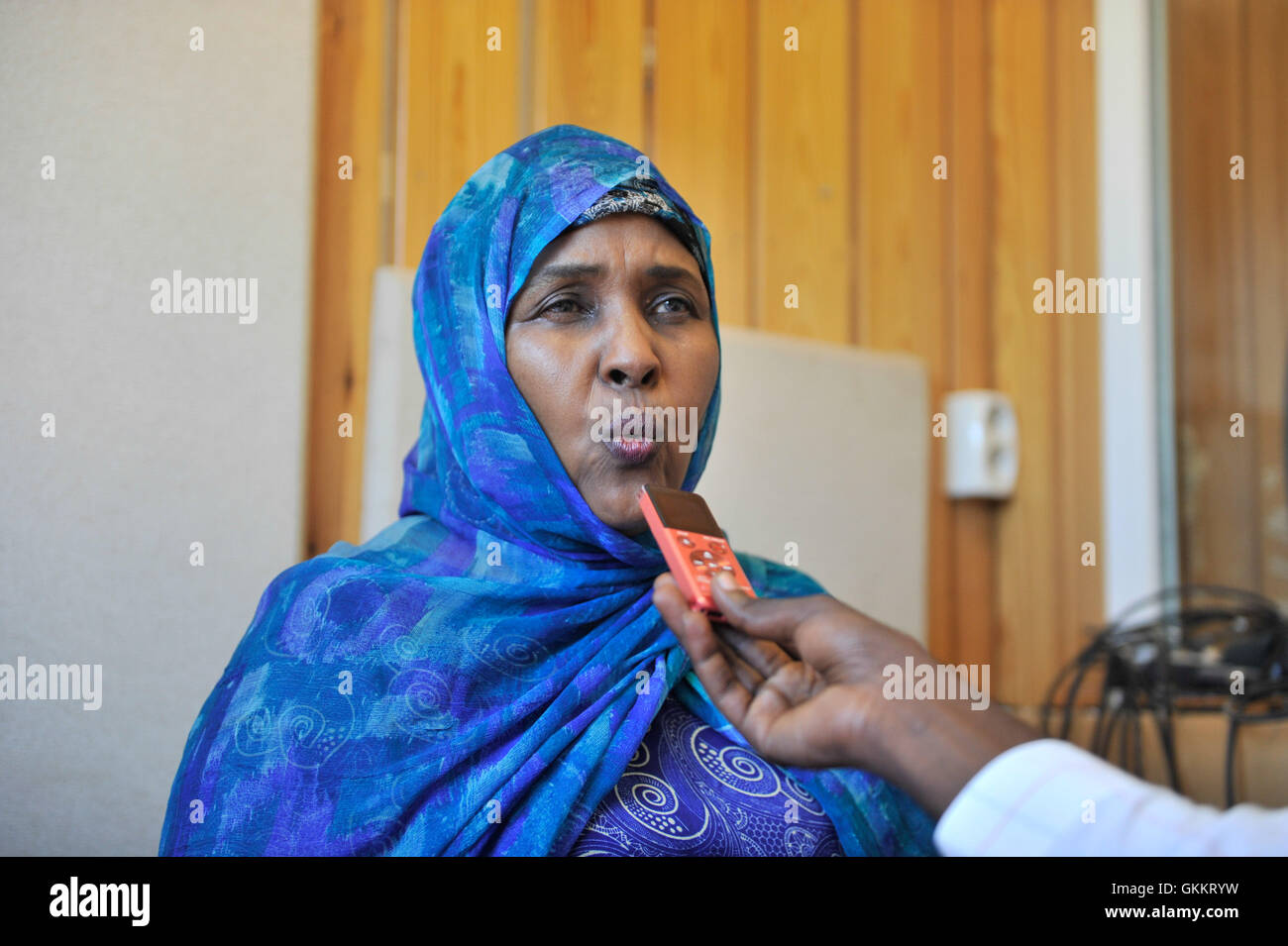 Asha Abdulle Siyad, Somali Women Leadership Initiative: "Wenn Männer nicht Frauen unterstützen und ihnen helfen, die Hindernisse zu beseitigen, die sie als Teil der Politik und der Entscheidungsfindung zu verbieten, wird es auch schwierig sein". Stockfoto