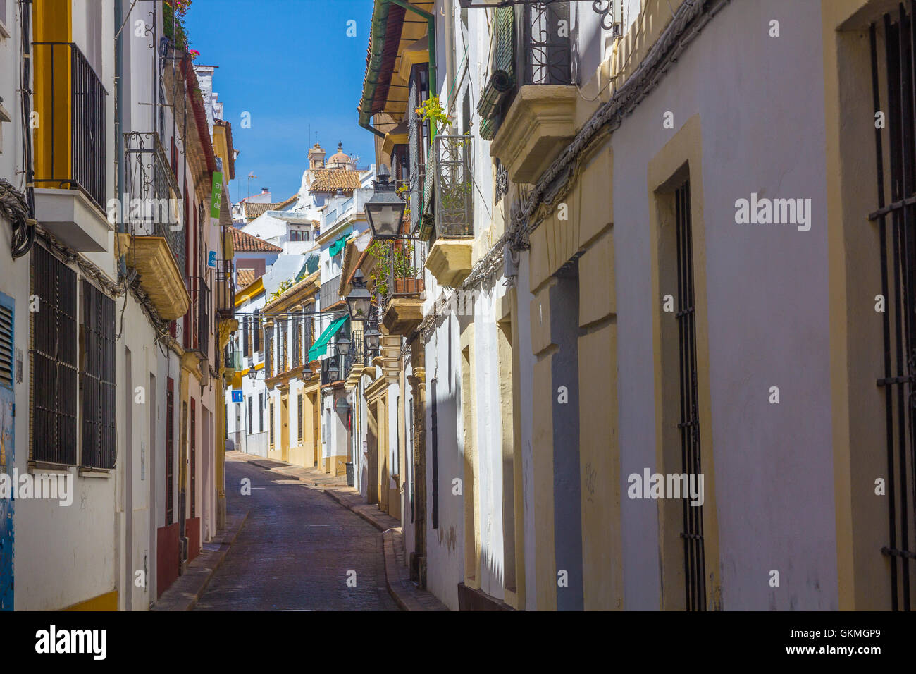 Typische schöne saubere Stadtstraßen Cordoba, Spanien Stockfoto