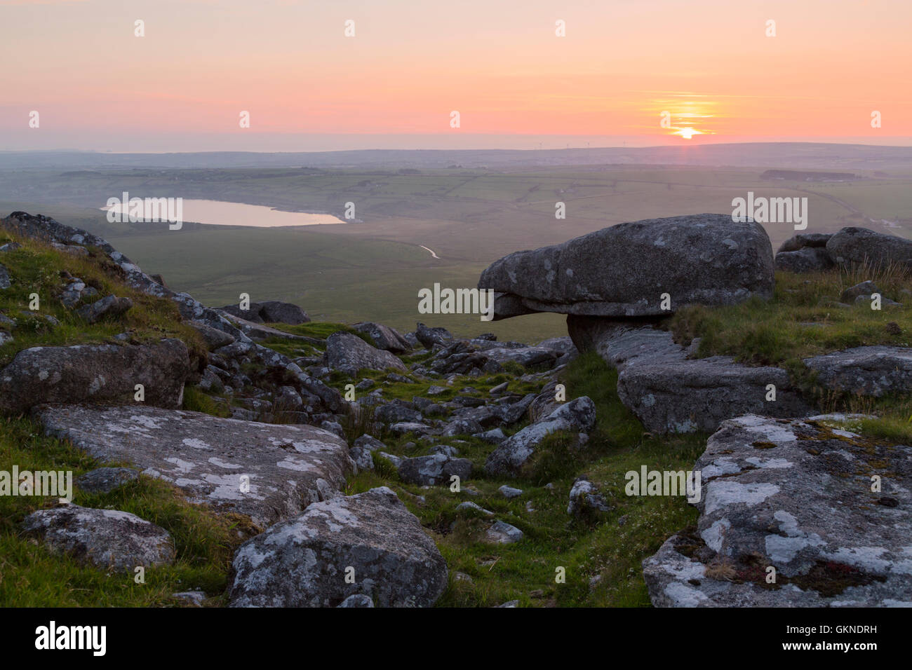 Sonnenuntergang von der Spitze des Roughtor auf Bodmin moor Stockfoto