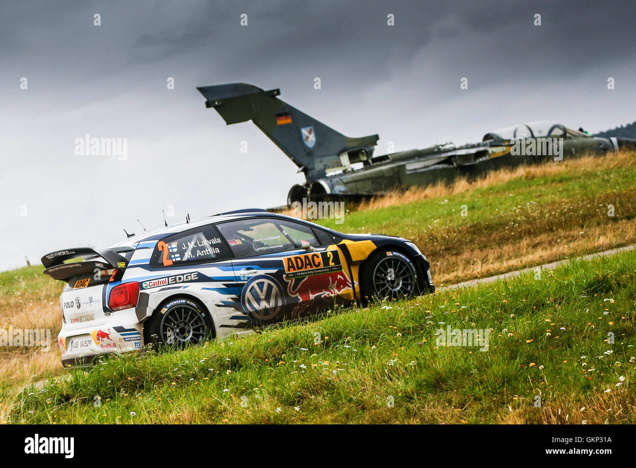 Trier, Deutschland. 20. August 2016. WRC ADAC Rallye Deutschland. Jariin TheirMatti Latvala (FIN) und Mikka Antilla (FIN) in ihren Volkswagen Polo WRC Kredit: Action Plus Sport/Alamy Live News Stockfoto