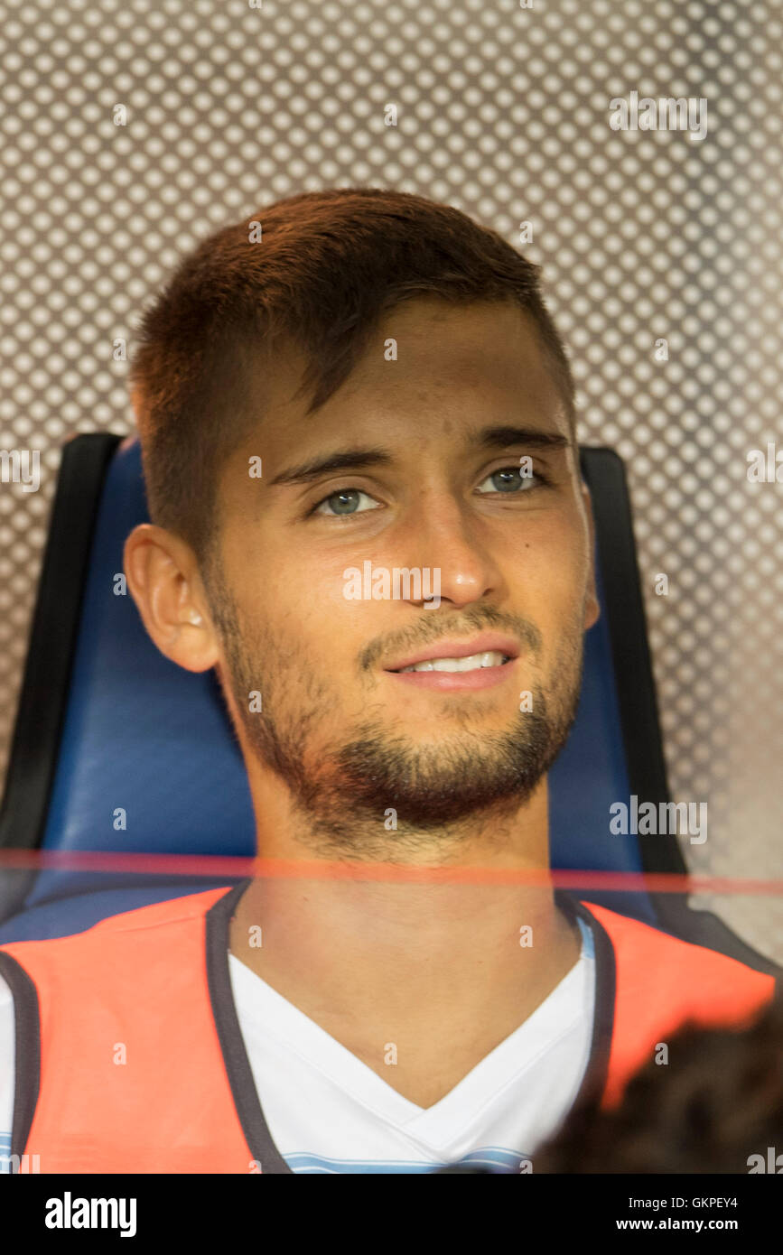 Bergamo, Italien. 21. August 2016. Moritz Leitner (Latium) Fußball: Italienische "Serie A" match zwischen Atalanta 3-4 SS Lazio im Stadio Atleti Azzurri d ' Italia in Bergamo, Italien. © Maurizio Borsari/AFLO/Alamy Live-Nachrichten Stockfoto