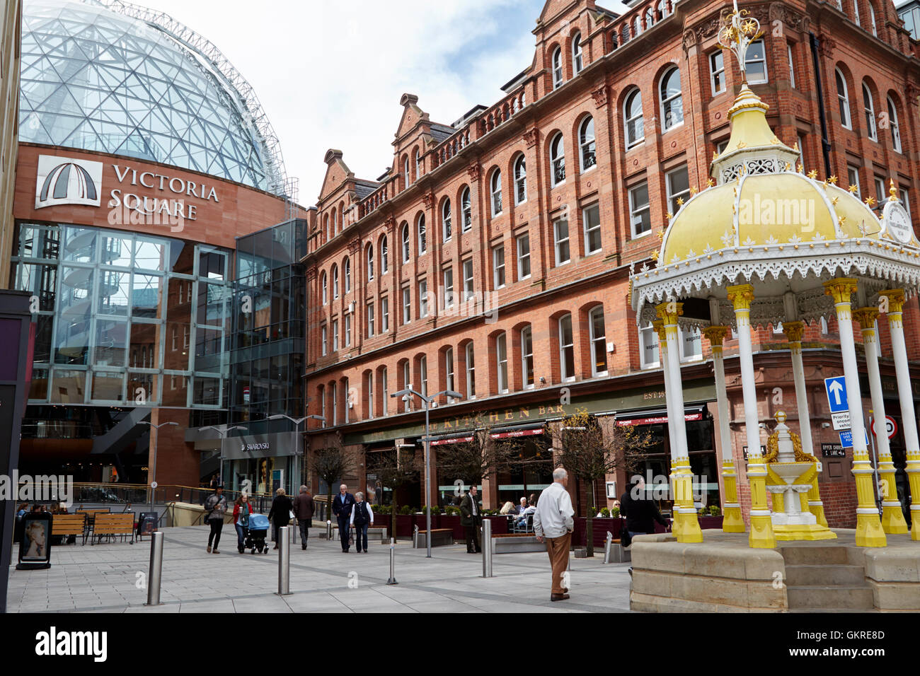 Victoria Square Einkaufszentrum Jaffe Brunnen und die Küche bar Belfast Stadtzentrum Stockfoto