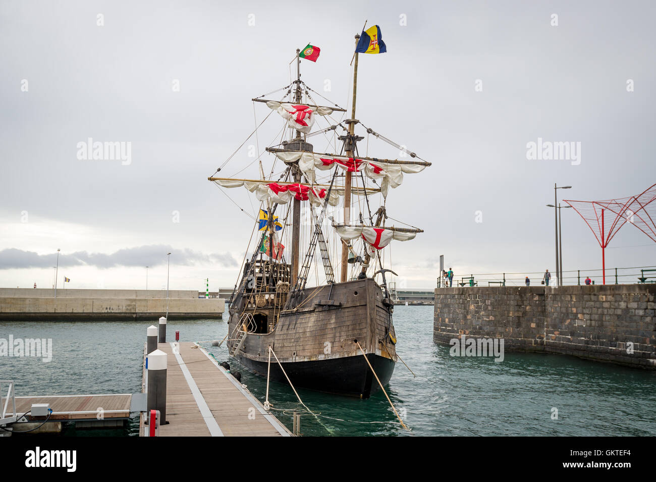 Christopher Columbus Flaggschiff Santa Maria Replik in Funchal, Madeira. Stockfoto