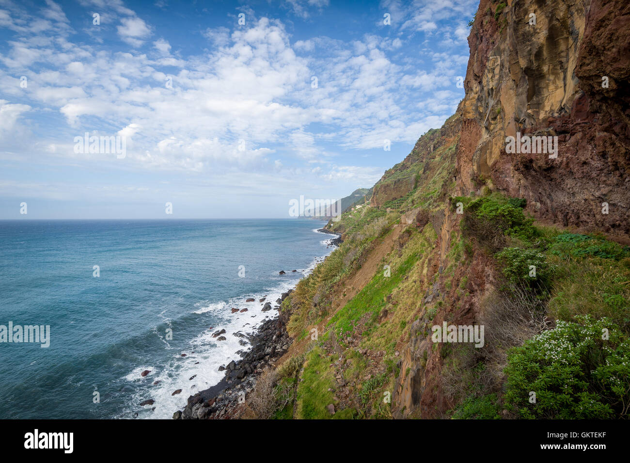 Madeira Insel Südküste Felsen. Stockfoto