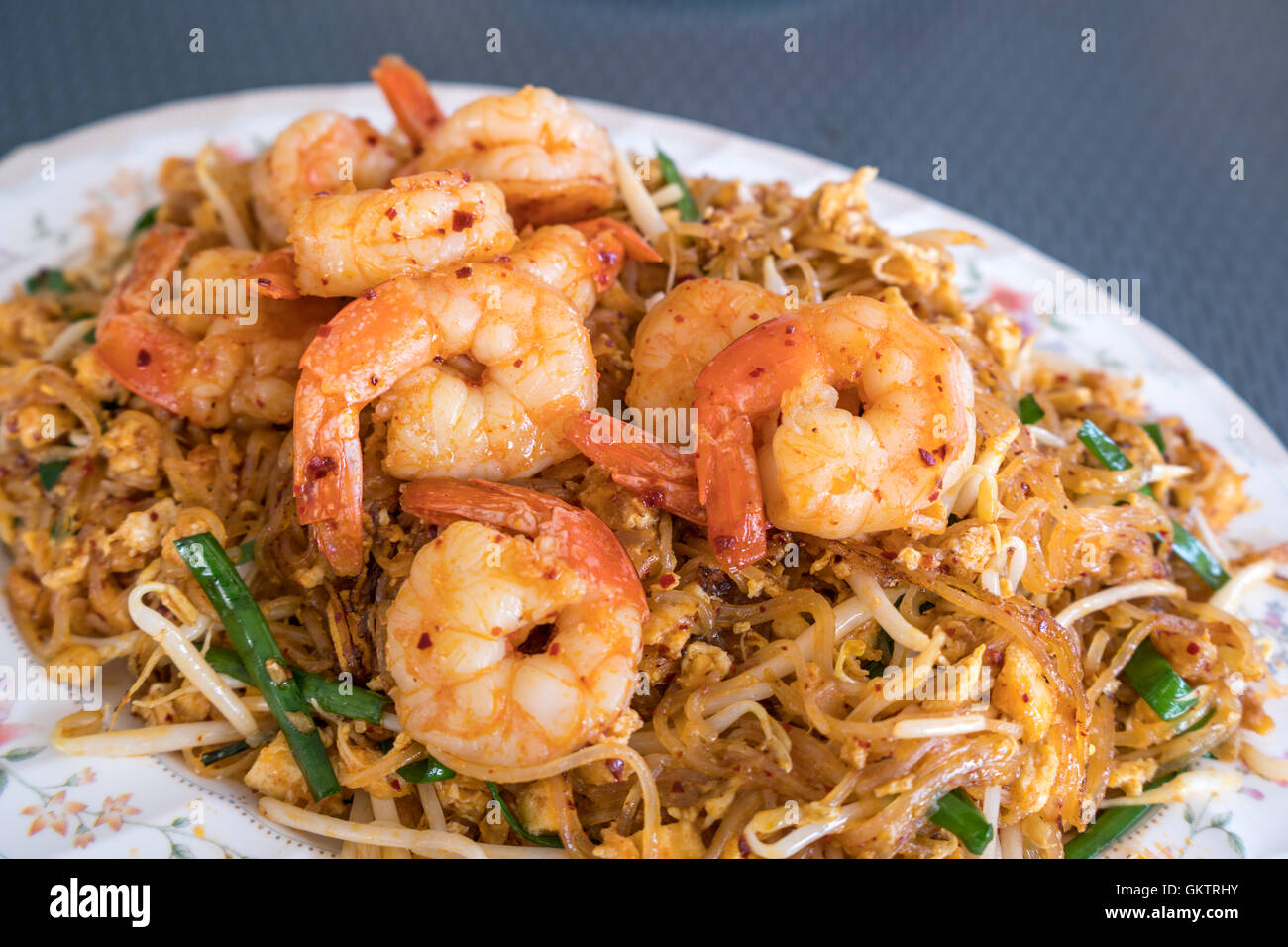 Thai Gebratene Nudeln mit Garnelen, Thai-Food padthai Stockfoto