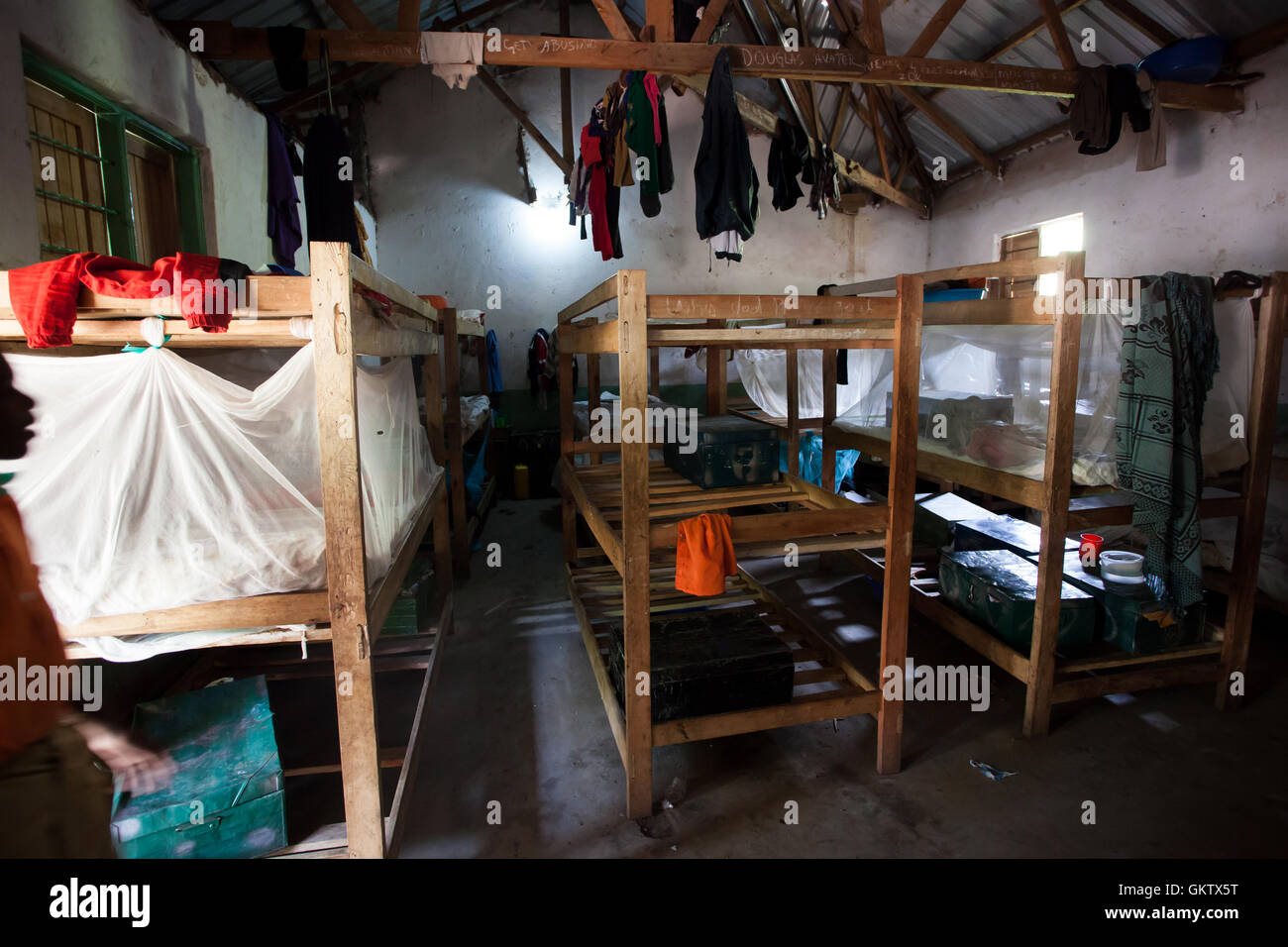 Schlafräume an einer Schule in Kasese, Uganda, Afrika Stockfoto