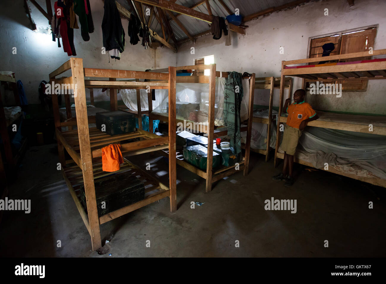 Schlafräume an einer Schule in Kasese, Uganda, Afrika Stockfoto