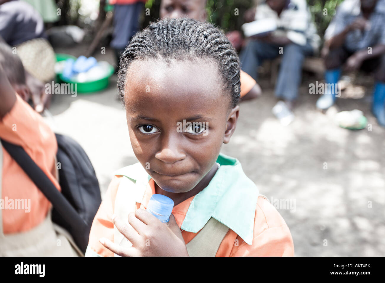Ein Portrait eines jungen Mädchens in einer Schule in Kasese, ugnada Stockfoto