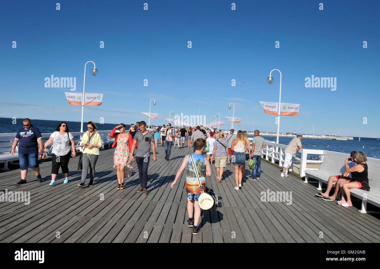 Pier aus Holz Polen Sopot Sonne Sommer touristischen Sommerurlaub Stockfoto