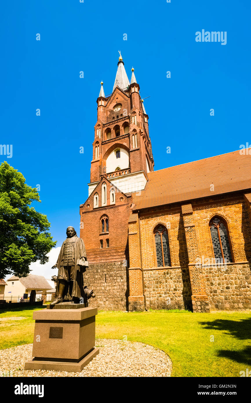 Denkmal von Paul Gerhardt vor St. Moritz Kirche, Mittenwalde, Brandenburg, Deutschland Stockfoto