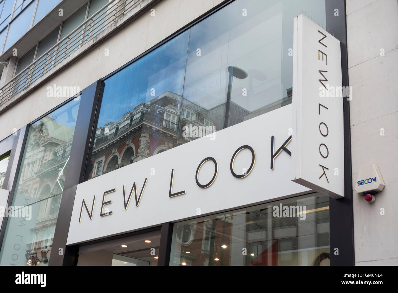 Neuen Look-Store in der Oxford Street, London, UK Stockfoto