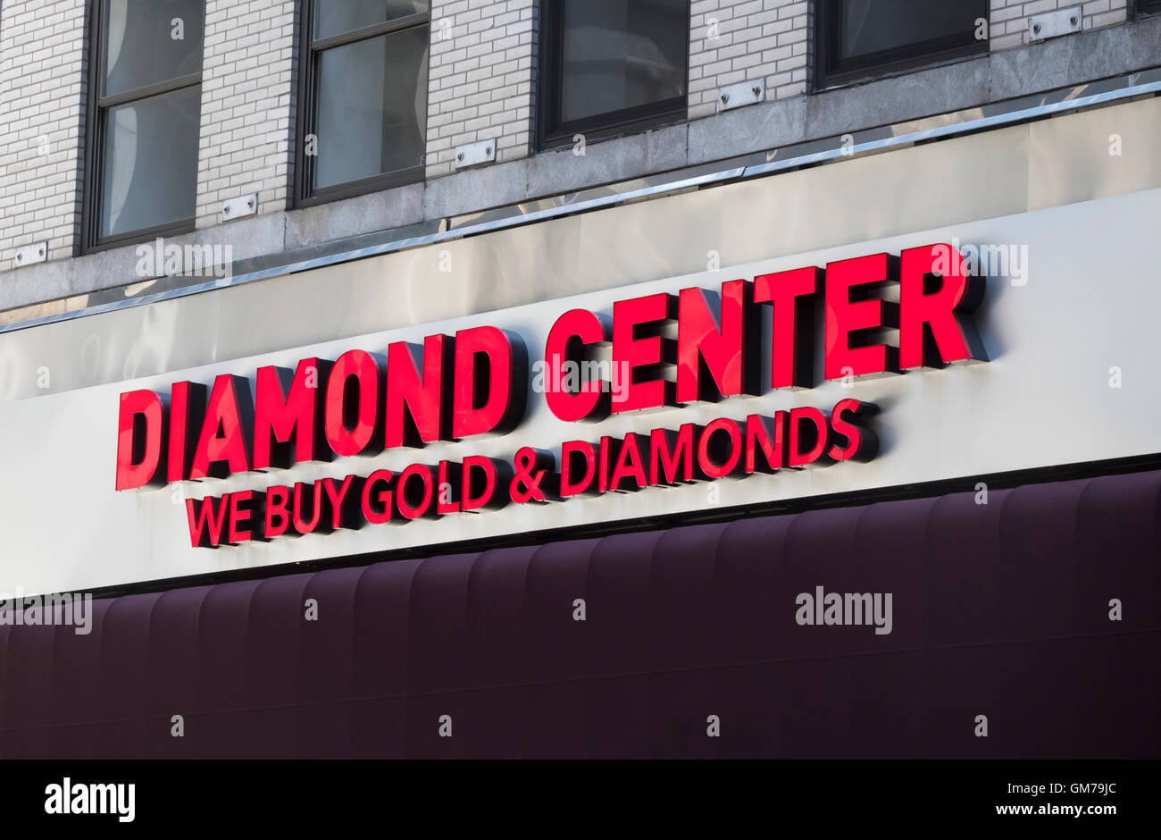 Die Diamond Center, einem großen Austausch auf 47th Street in Manhattan in New York City NYC Diamond District Stockfoto