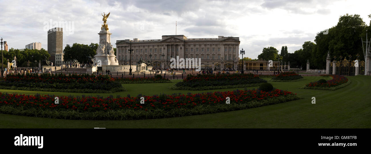 Panoramablick über den Buckingham Palace in London Stockfoto