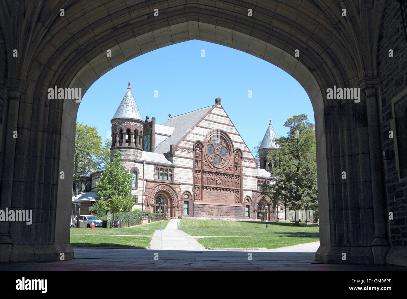 Ansicht von Alexander Hall von Blair Hall Atrium, Princeton University, Princeton, New Jersey, USA Stockfoto