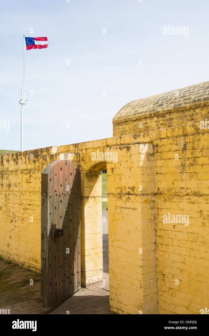 South Carolina, Sullivans Island, offene Tor im fort Stockfoto