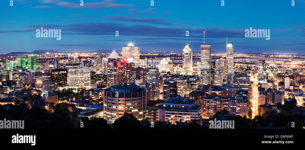 Quebeck, Kanada Montreal, Panorama der Stadt in der Abenddämmerung Stockfoto