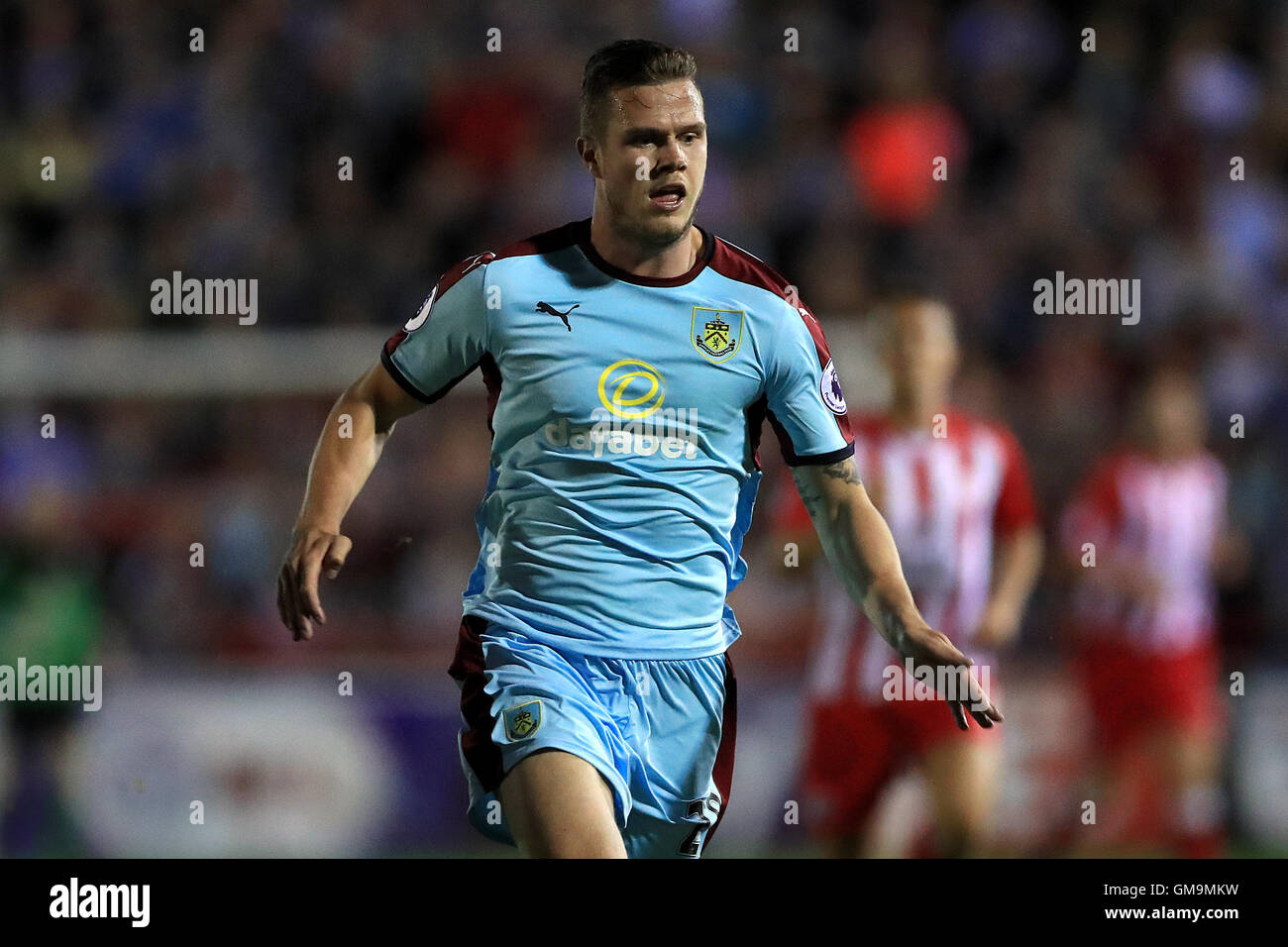 Kevin Long von Burnley während des EFL Cup, des Spiels der zweiten Runde im Wham Stadium, Accrington. DRÜCKEN SIE VERBANDSFOTO. Bilddatum: Mittwoch, 24. August 2016. Siehe PA Geschichte FUSSBALL Accrington. Bildnachweis sollte lauten: Tim Goode/PA Wire. EINSCHRÄNKUNGEN: Keine Verwendung mit nicht autorisierten Audio-, Video-, Daten-, Fixture-Listen, Club-/Liga-Logos oder „Live“-Diensten. Online-in-Match-Nutzung auf 75 Bilder beschränkt, keine Videoemulation. Keine Verwendung in Wetten, Spielen oder Veröffentlichungen für einzelne Vereine/Vereine/Vereine/Spieler. Stockfoto