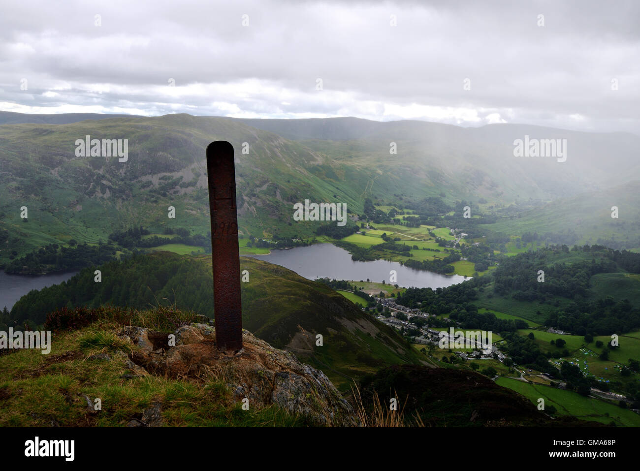 1912 "H" für Heron Marker über Patterdale Stockfoto