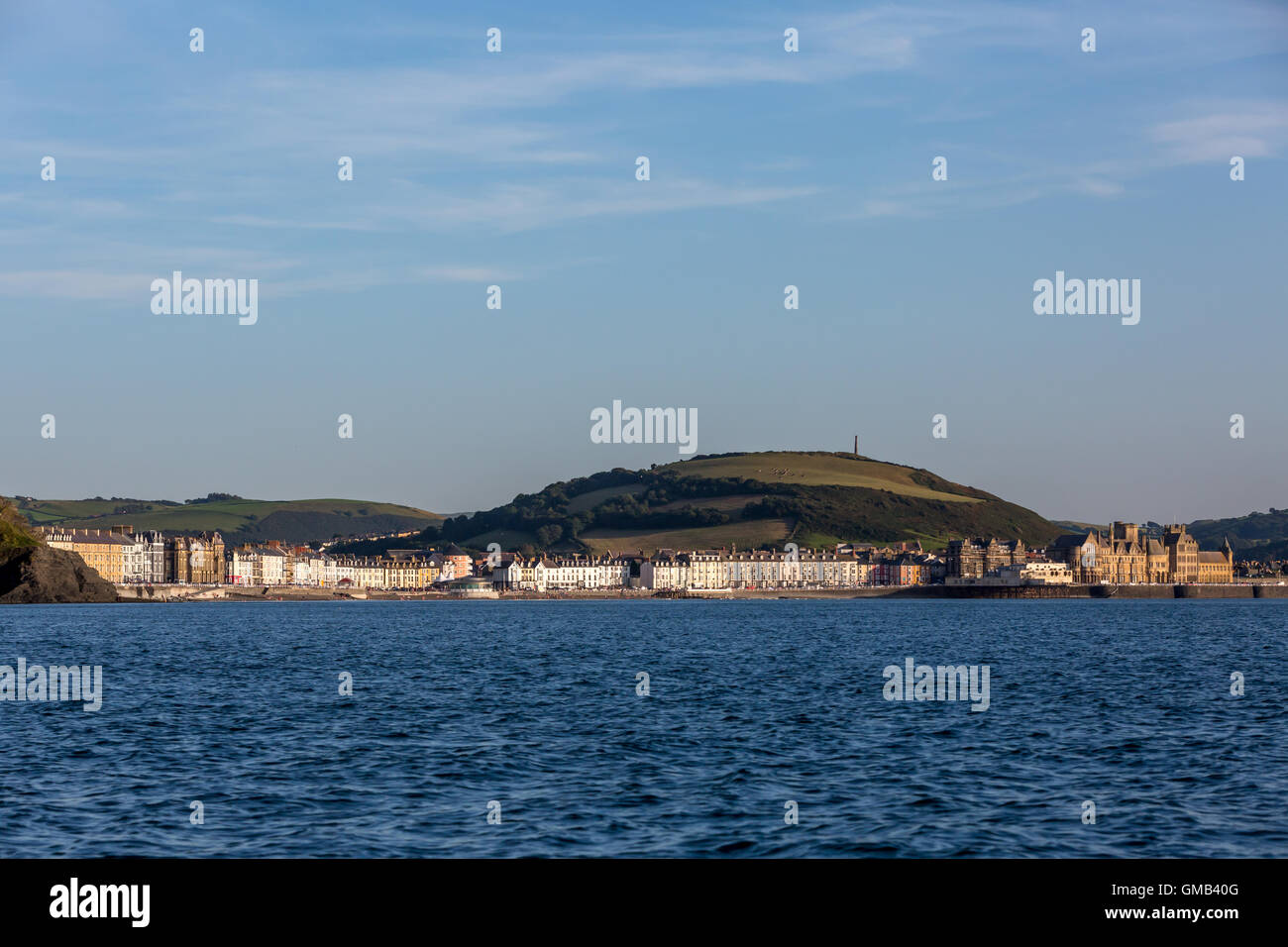 Aberystwyth, die aus dem Meer gesehen wissen als Cardigan bay Stockfoto