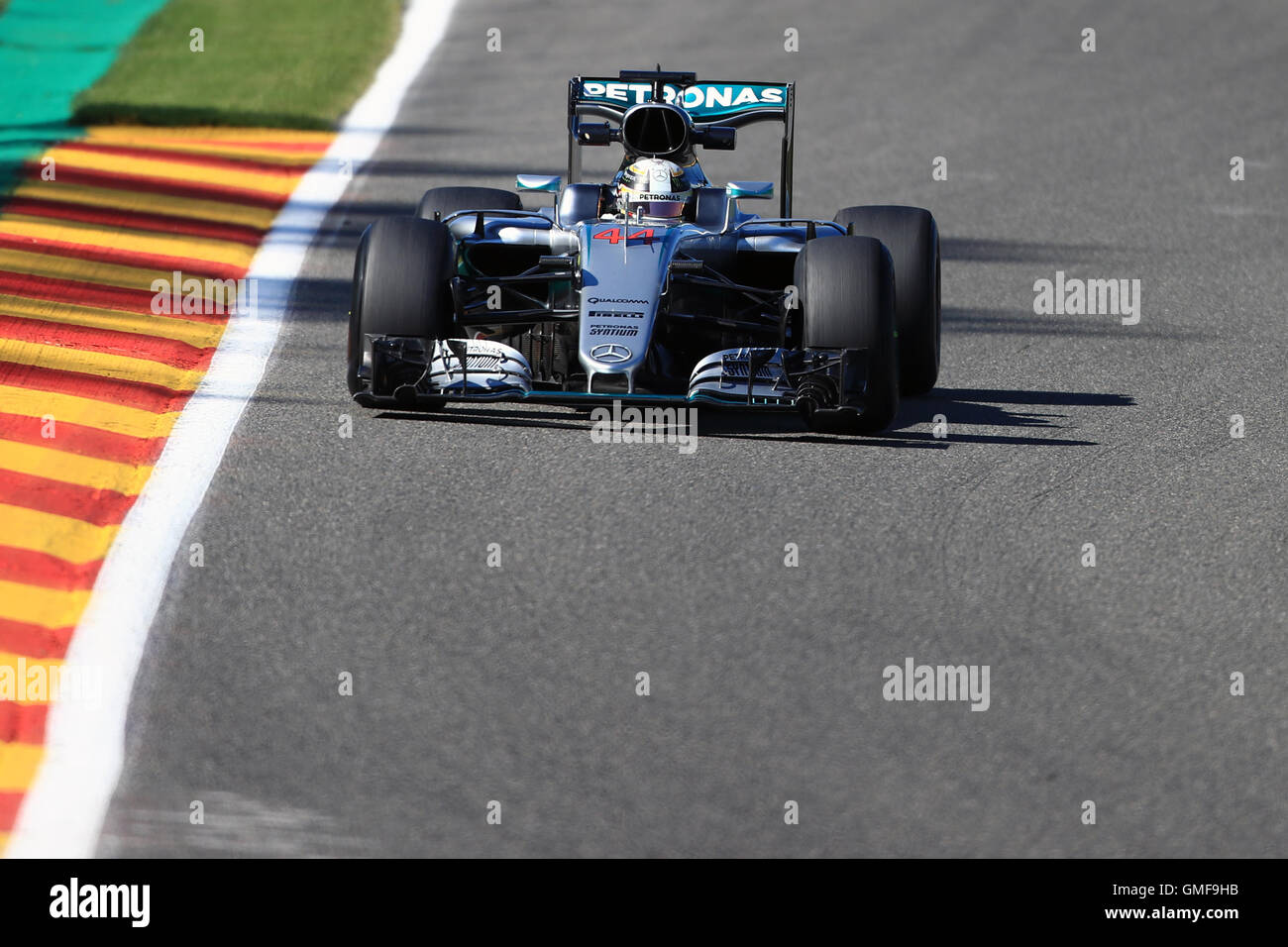 Spa-Francorchamps, Belgien. 26. August 2016. F1 Grand Prix von Belgien. Tag der freien Praxis. Mercedes AMG Petronas W07 Hybrid – Lewis Hamilton Credit: Aktion Plus Sport/Alamy Live-Nachrichten Stockfoto