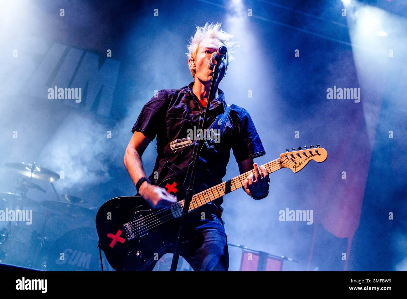 Mailand, Italien. 26. August 2016. Sum 41 führt live auf Carroponte in Mailand, Italien, am 26. August 2016 Credit: Mairo Cinquetti/Alamy Live News Stockfoto