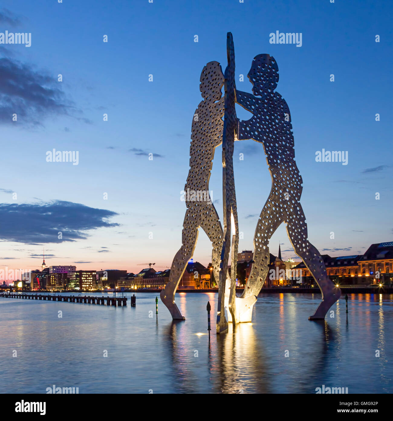 Fluss Spree, Molecule Men von Künstler Jonathan Borofsky, Berlin, Deutschland Stockfoto