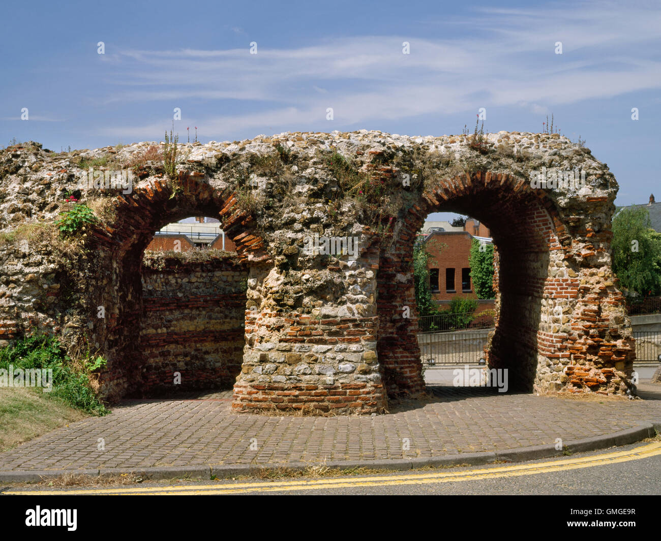 Mauerwerk des Balkerne Tores, Colchester zu überleben: W Eingang der römischen Stadt wieder hergestellt innerhalb von Steinmauern frühen C2ndAD. Stockfoto
