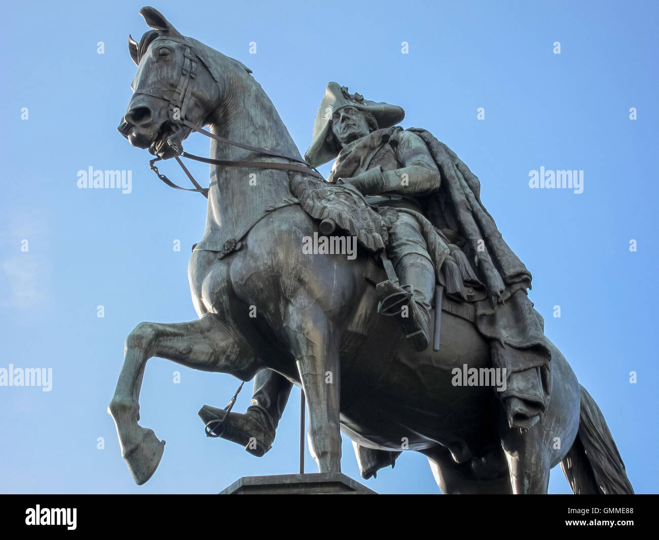 Das Reiterstandbild Friedrichs des großen ist eine Outdoor-Skulptur in Bronze gegossen, am östlichen Ende von Unter Den Linden in Berli Stockfoto