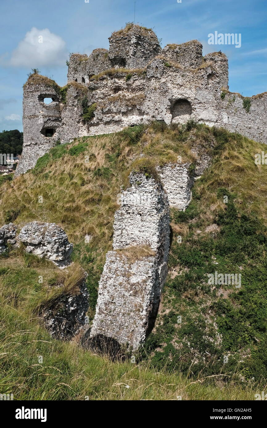 Die Ruinen des Château d'Arques-la-Bataille, Arques-la-Bataille in der Normandie, Seine-Maritime, Frankreich Stockfoto