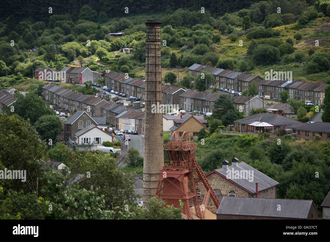 Trehafod in der Nähe von Porth und Pontypridd in den Süd-Wales Tälern des Rhondda Heritage Park nach Hause. Stockfoto