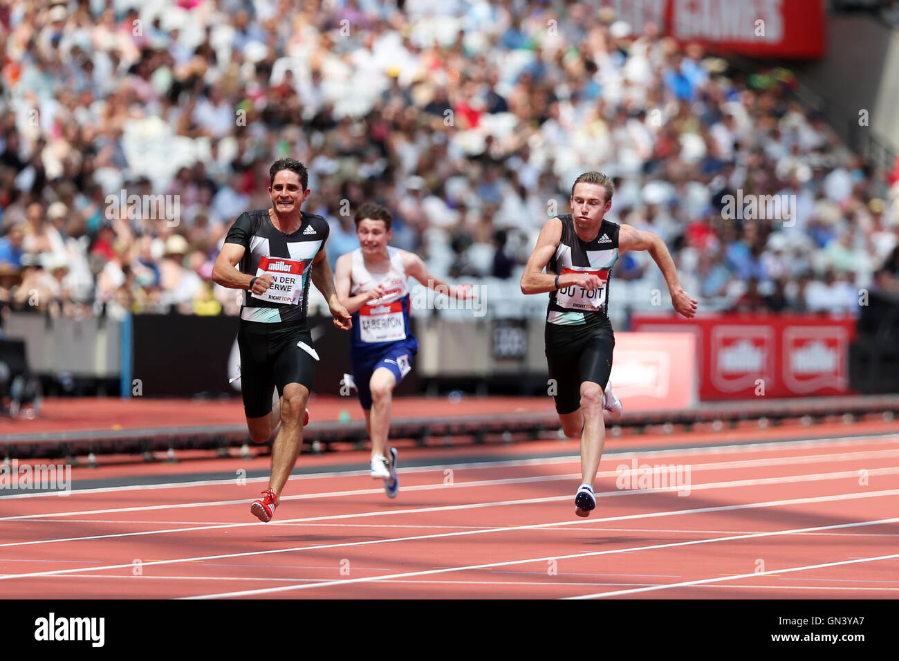 Charl du TOIT & Fanie van der MERWE in Südafrika läuft in den Männern T37 100m bei der IPC Jubiläumsspiele, Queen Elizabeth Olympic Park, Stratford, London, UK. Stockfoto