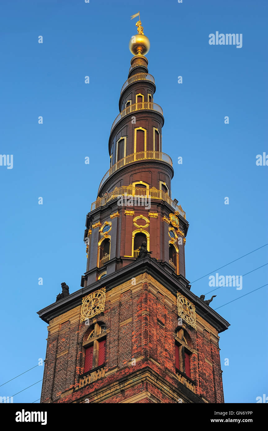 Turm der Erlöser-Kirche, Kopenhagen, Dänemark Stockfoto