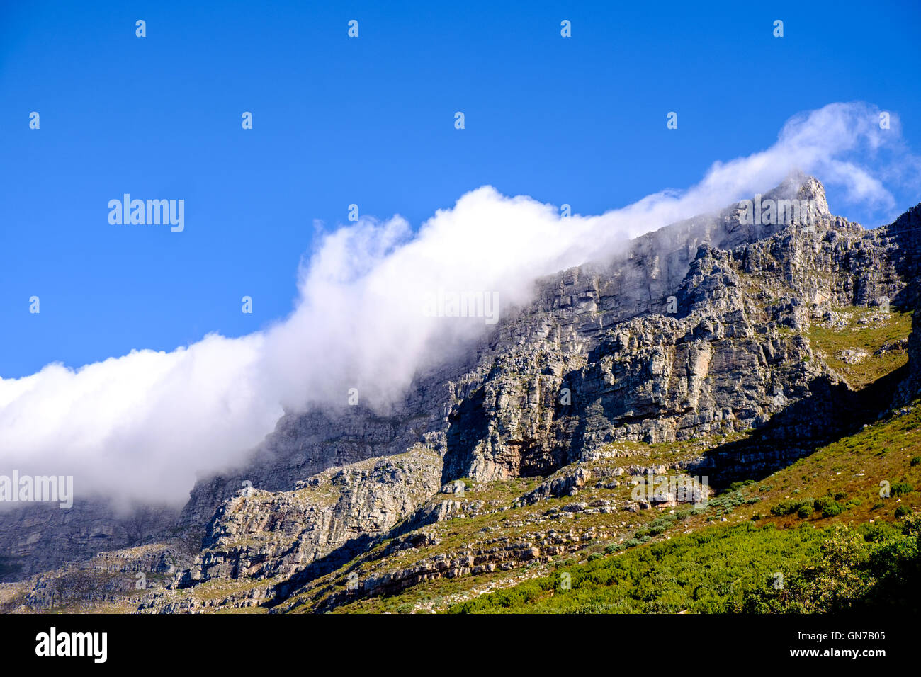 Wolkendecke, Tischdecke Effekt über Tafelberg, Kapstadt, Südafrika Stockfoto