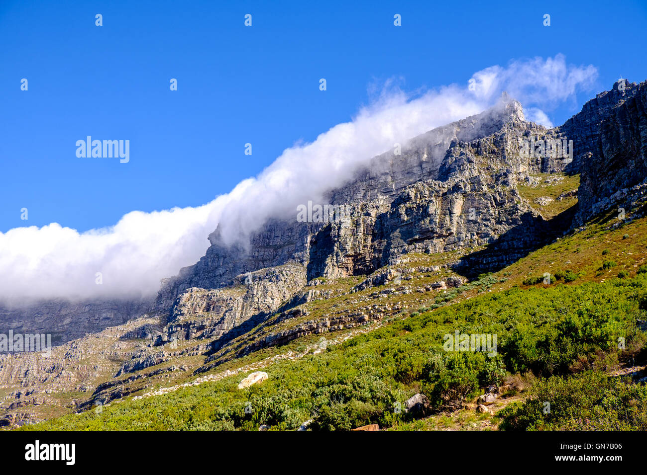 Wolkendecke, Tischdecke Effekt über Tafelberg, Kapstadt, Südafrika Stockfoto