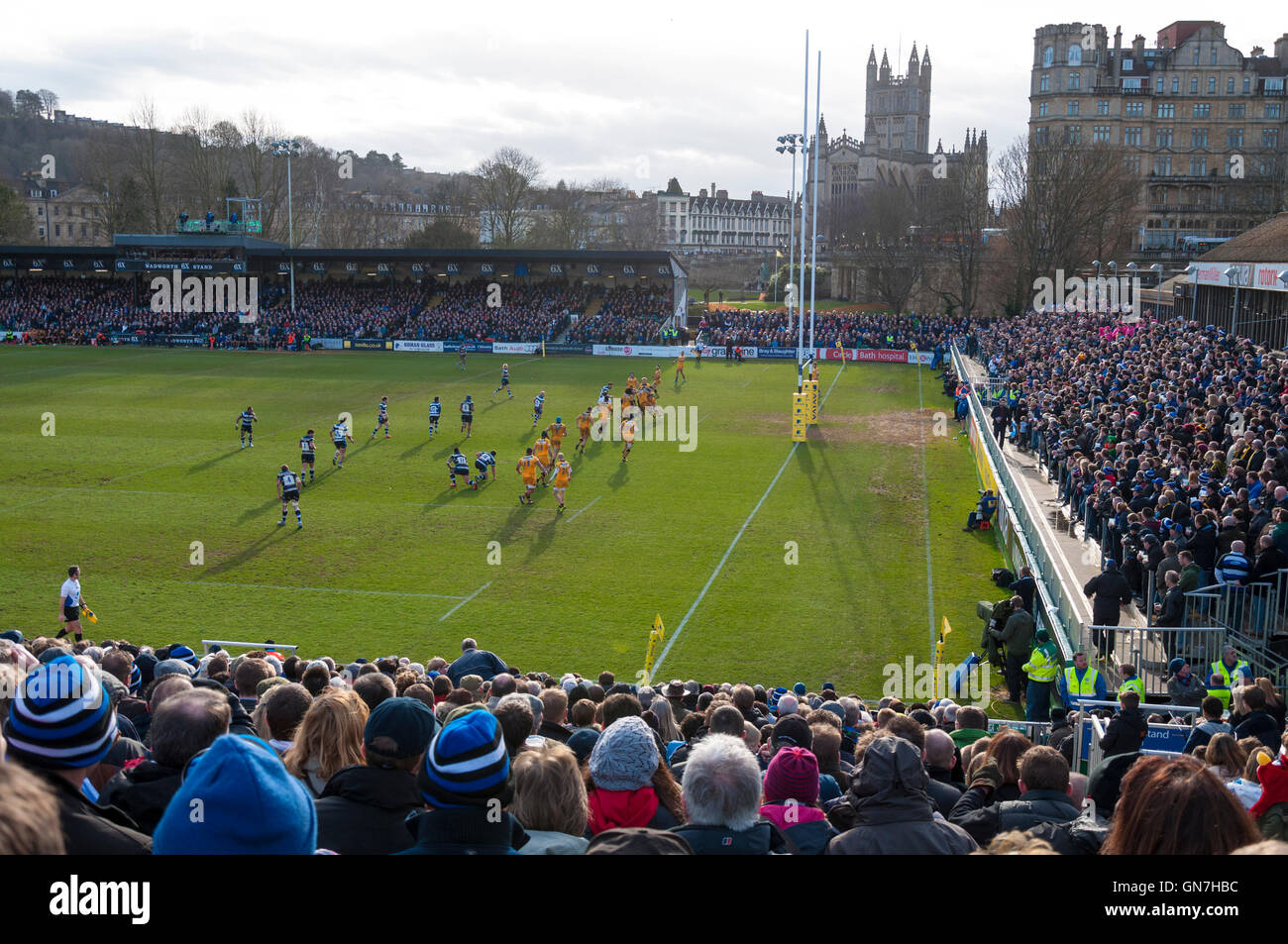 Professionelle Rugby-Union am Rec in Bath, Somerset an einem Spieltag, England, UK Stockfoto