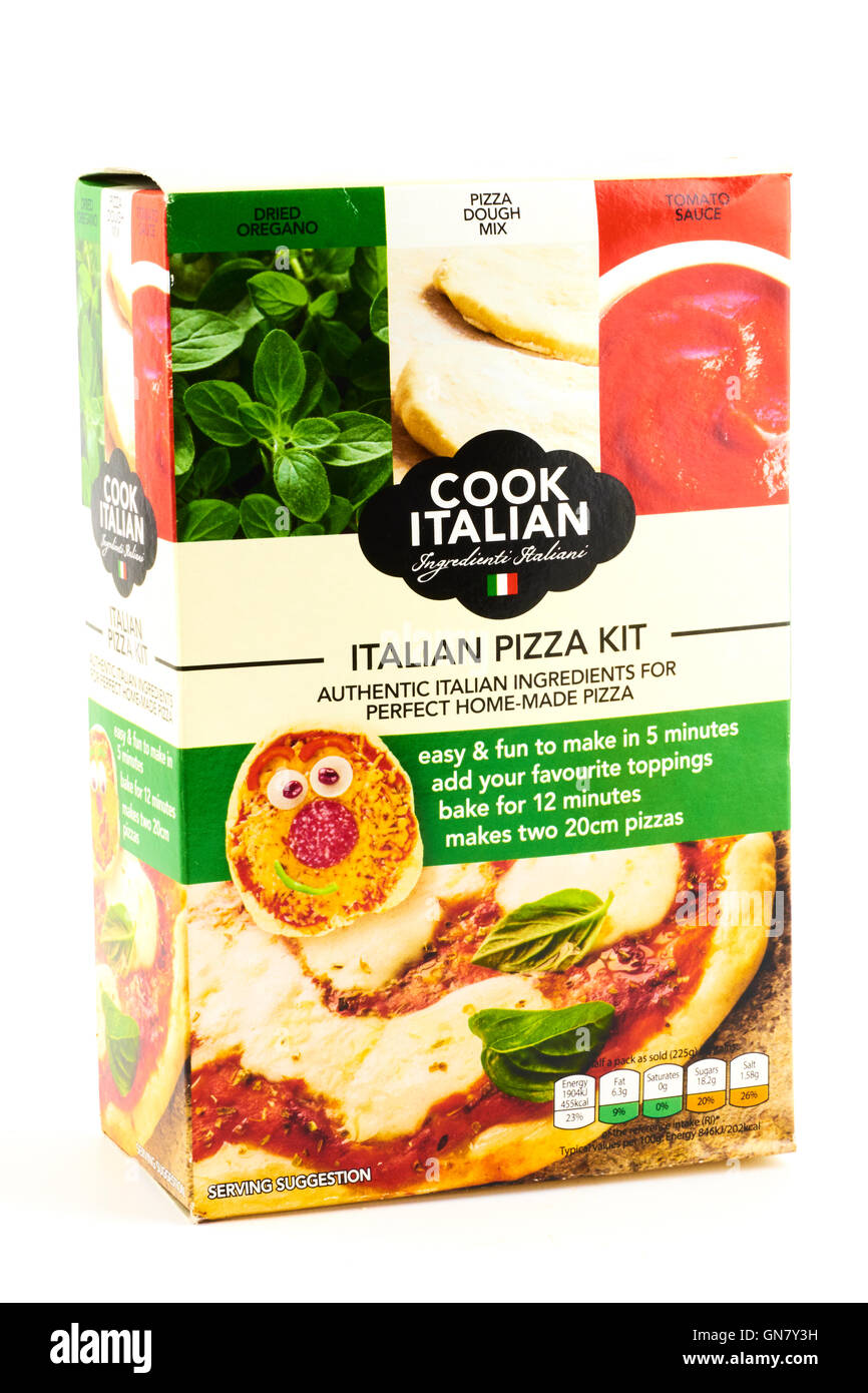 Italienische Pizza Kit zu kochen Stockfoto