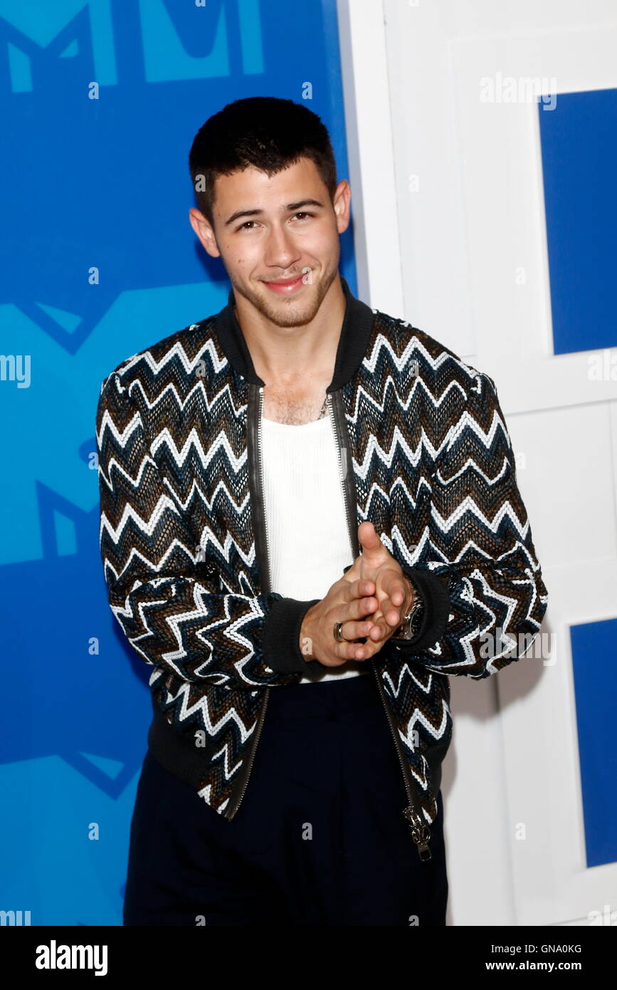 Nick Jonas besucht den MTV Video Music Awards, VMAs, im Madison Square Garden in New York City, USA, am 28. August 2016. Foto: Hubert Boesl/Dpa - NO-Draht-Dienst- Stockfoto