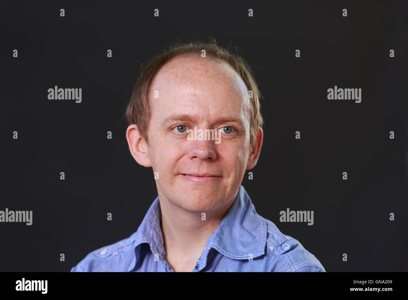 Edinburgh, UK. 29. August 2016. Edinburgh International Book Festival 17. Tag. Edinburgh International Book Festival findet statt in Charlotte Square Gardens. Edinburgh. Abgebildete Thomas Clark. Pako Mera/Alamy Live-Nachrichten Stockfoto