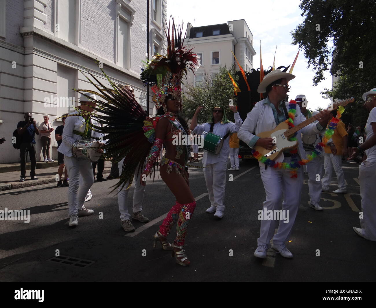 Notting Hill Carnival Finale Grande Parade 29. August 2016, Notting Hill, London, UK Credit: Nastia M/Alamy Live-Nachrichten Stockfoto