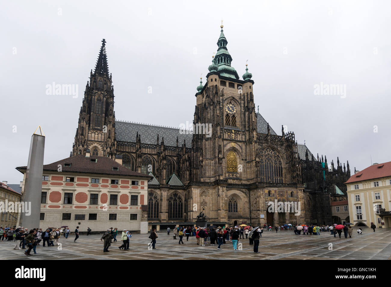 Kathedrale von St. Veit auf der Prager Burg in Tschechien Stockfoto