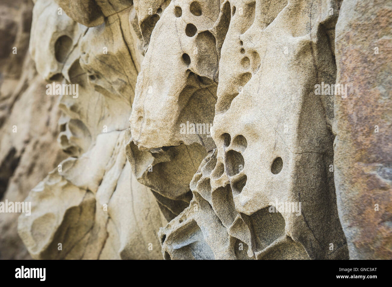 Erodierten Felsen Formationen, Pfeiffer Beach, Big Sur, Kalifornien, USA Stockfoto