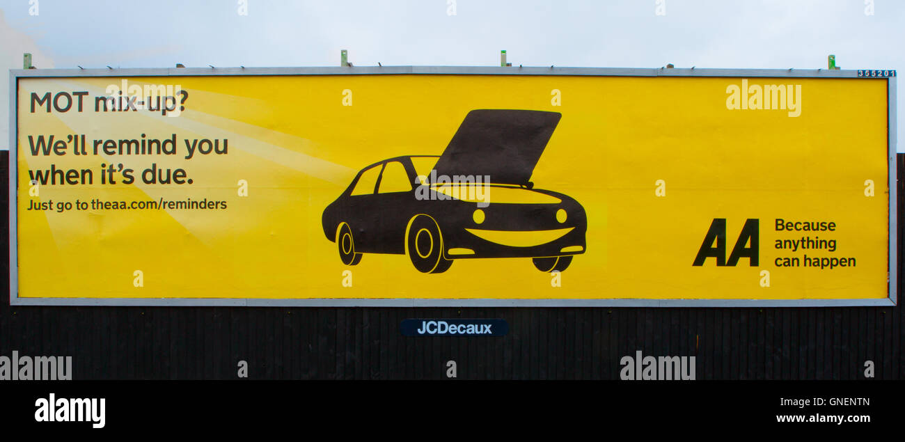 AA MOT Erinnerung Plakatwand in Swindon, Wiltshire Stockfoto