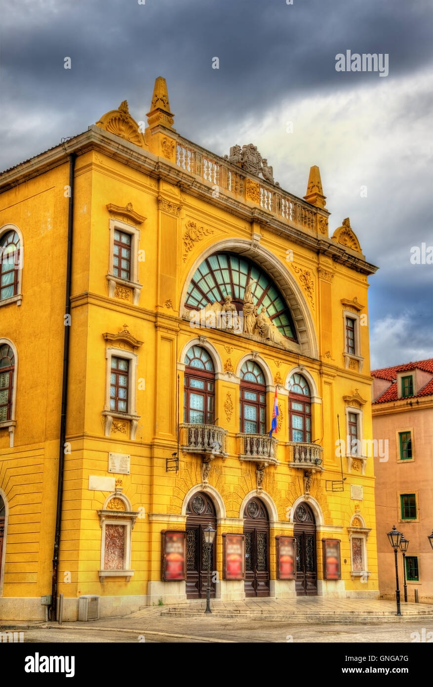 Ansicht des kroatischen Nationaltheaters in Split Stockfoto
